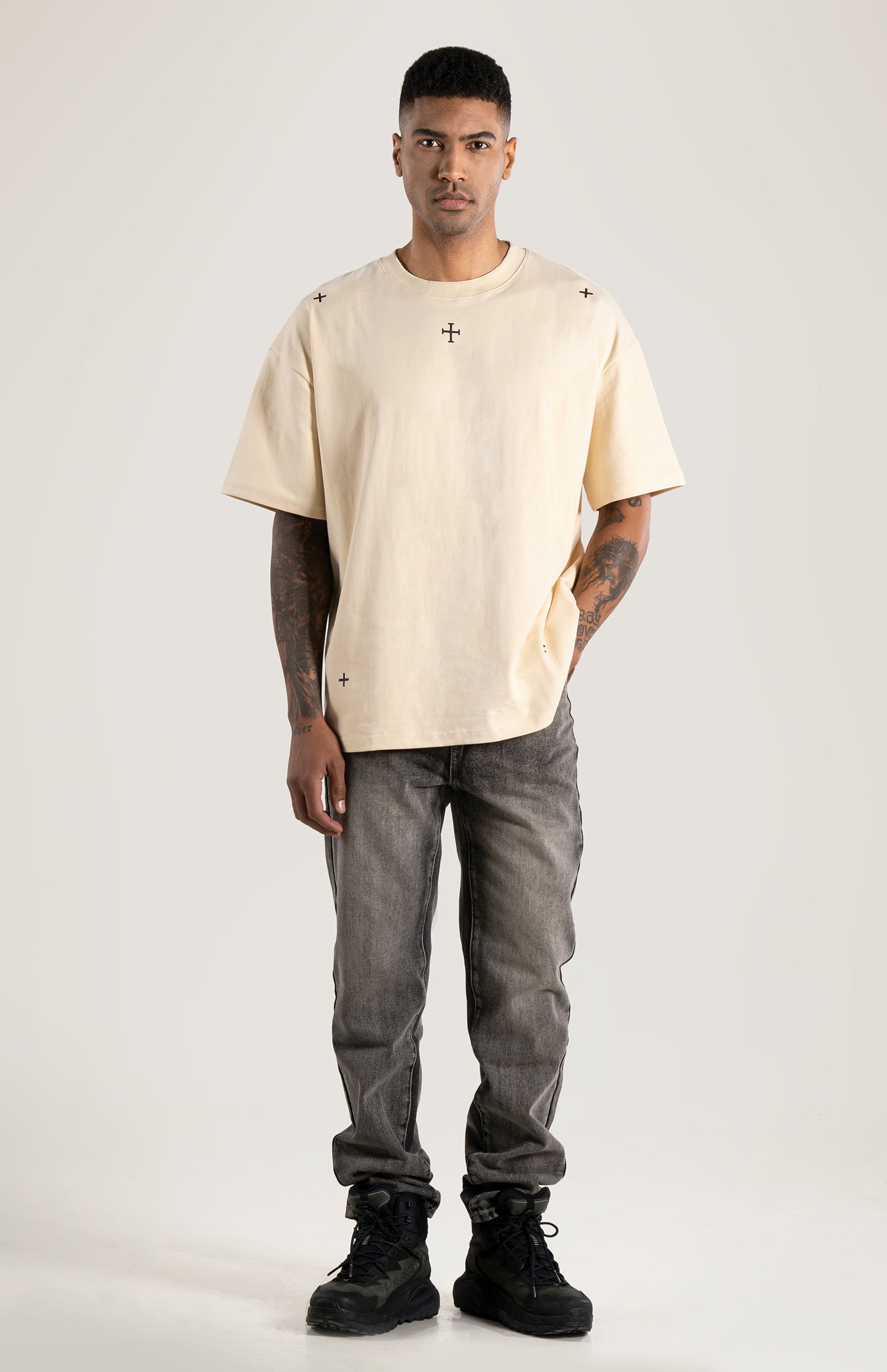 Hermits Biggie Tee 01